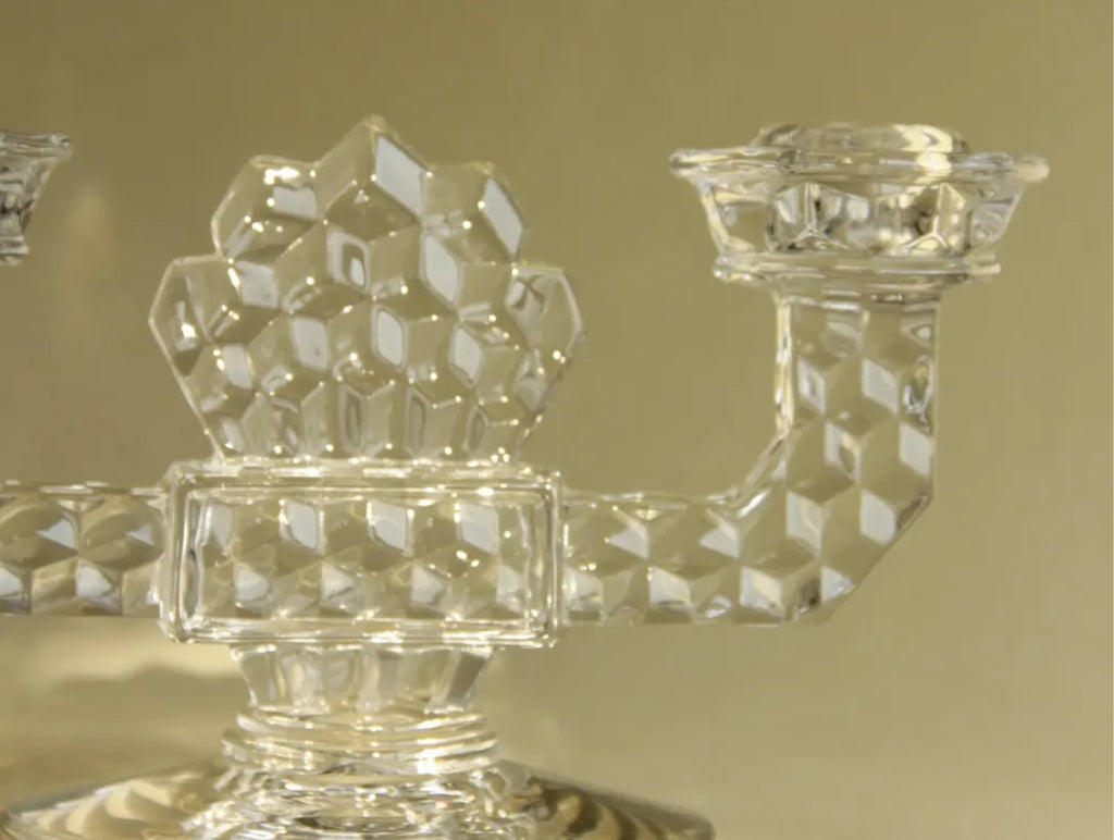 Faceted geometric candle holder, surface detail