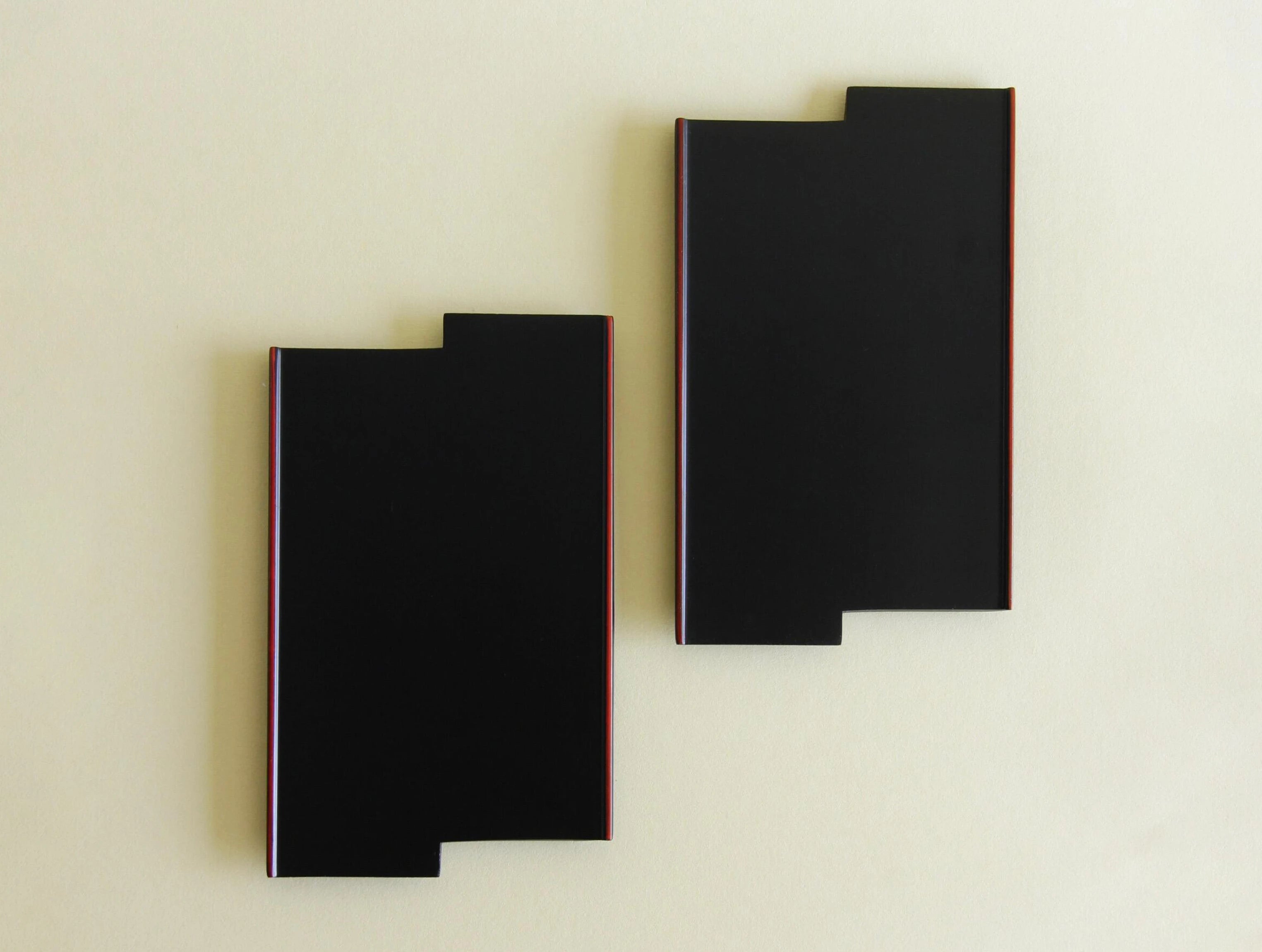Heian Zohiko geometric lacquer tray, front view