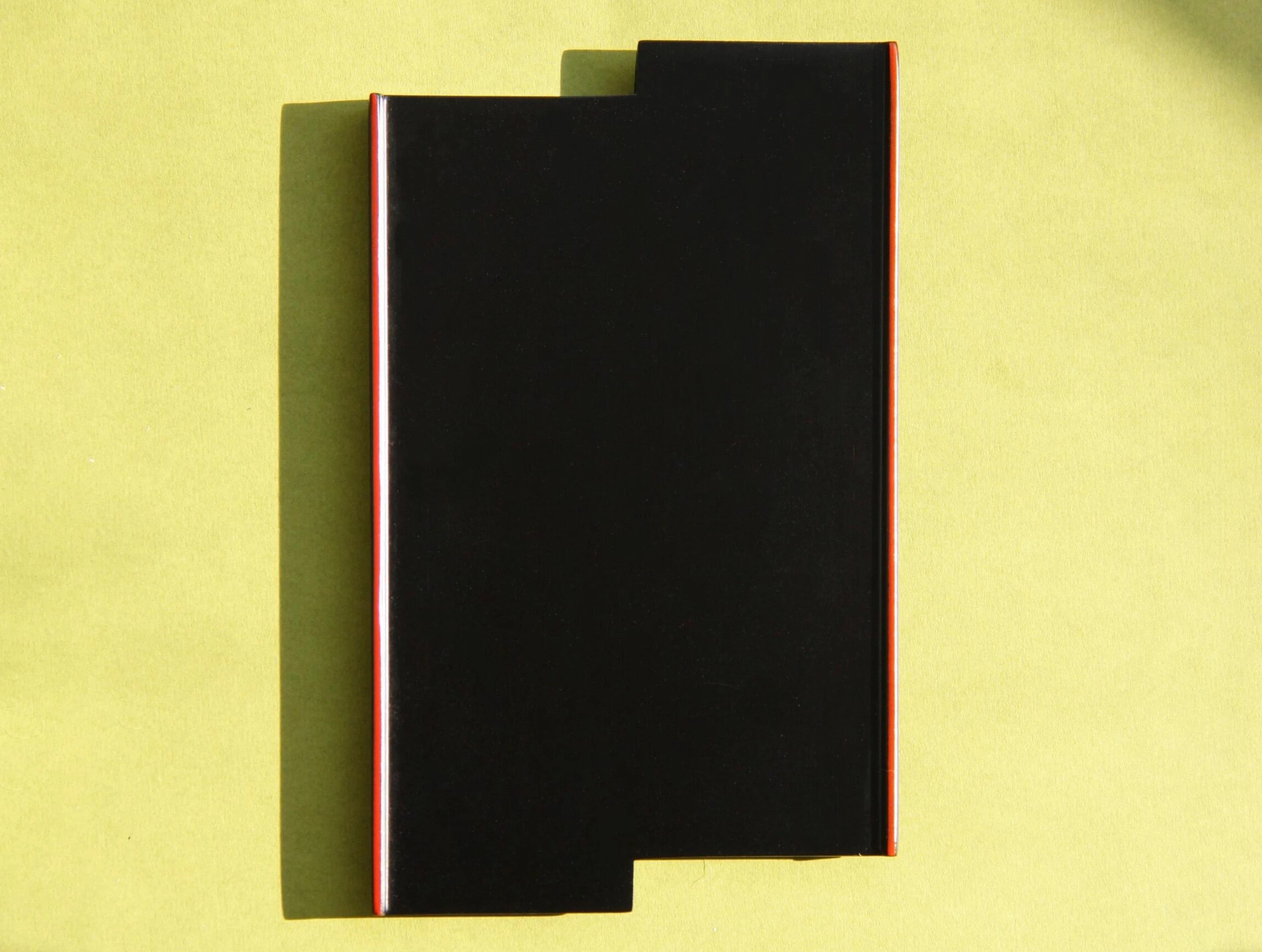 Heian Zohiko geometric lacquer tray, base detail