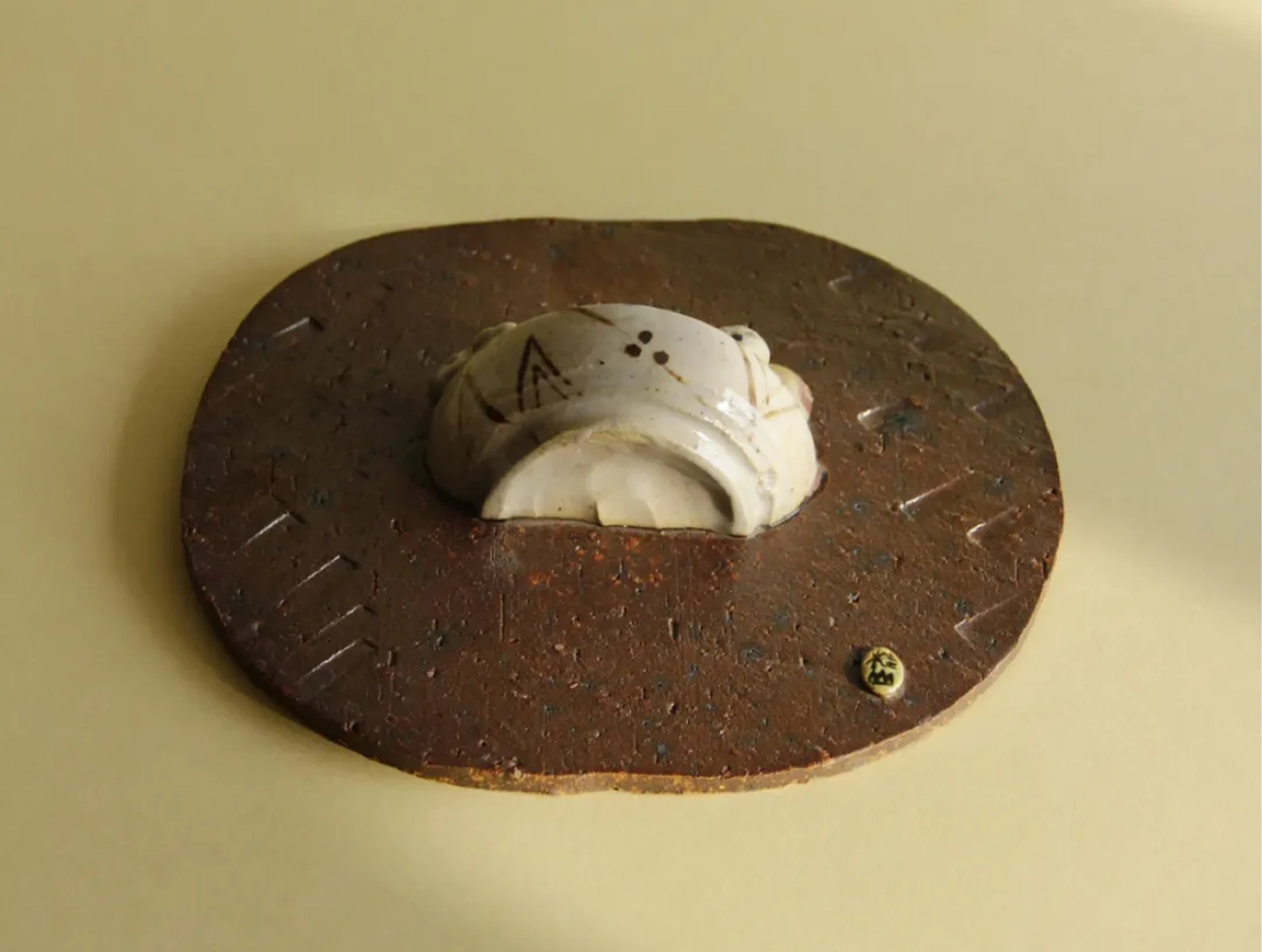 Kazufumi Wada ceramic wall plaque, surface detail