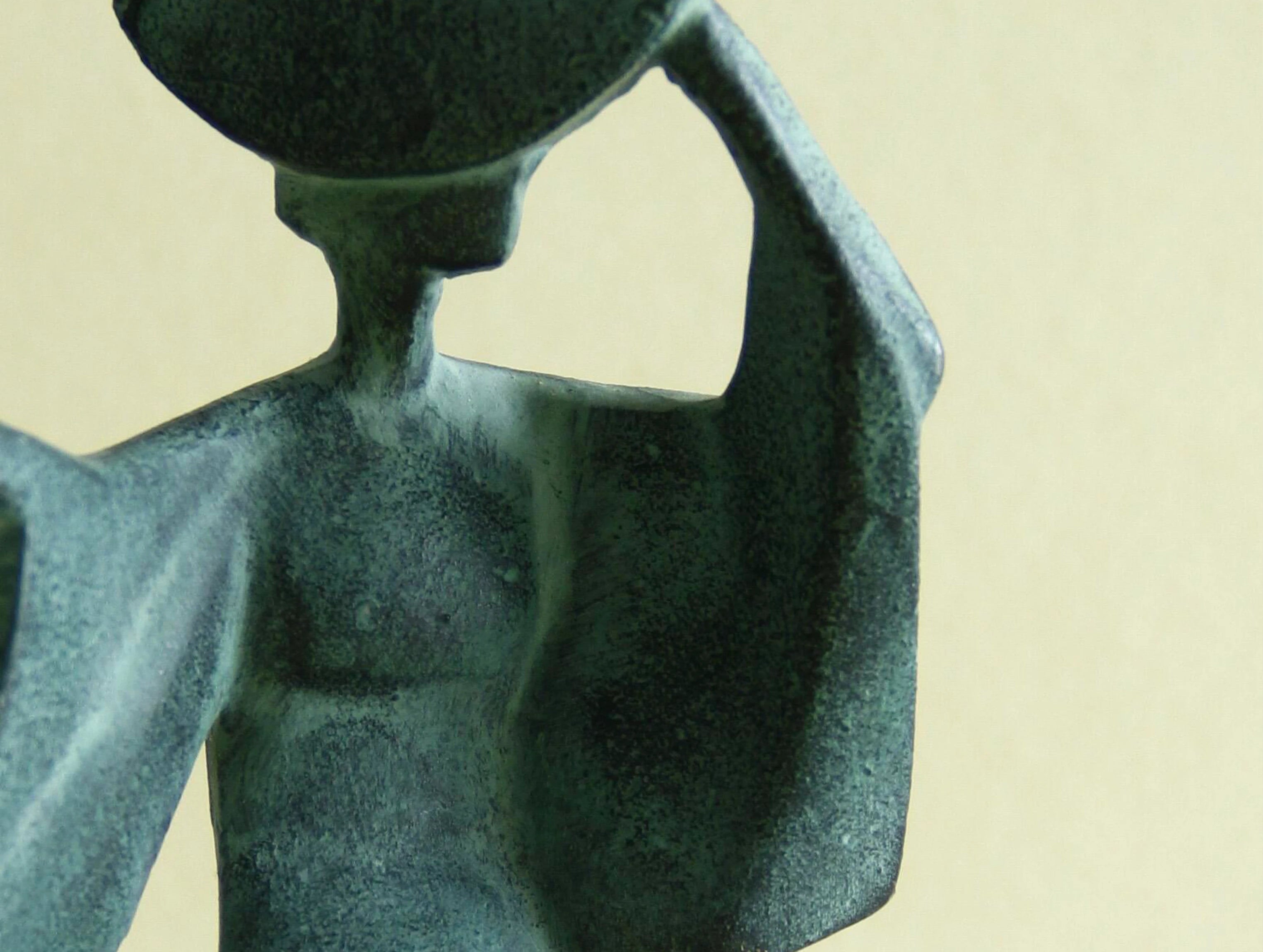 Mid-century cast-iron geisha sculpture set, scale and form