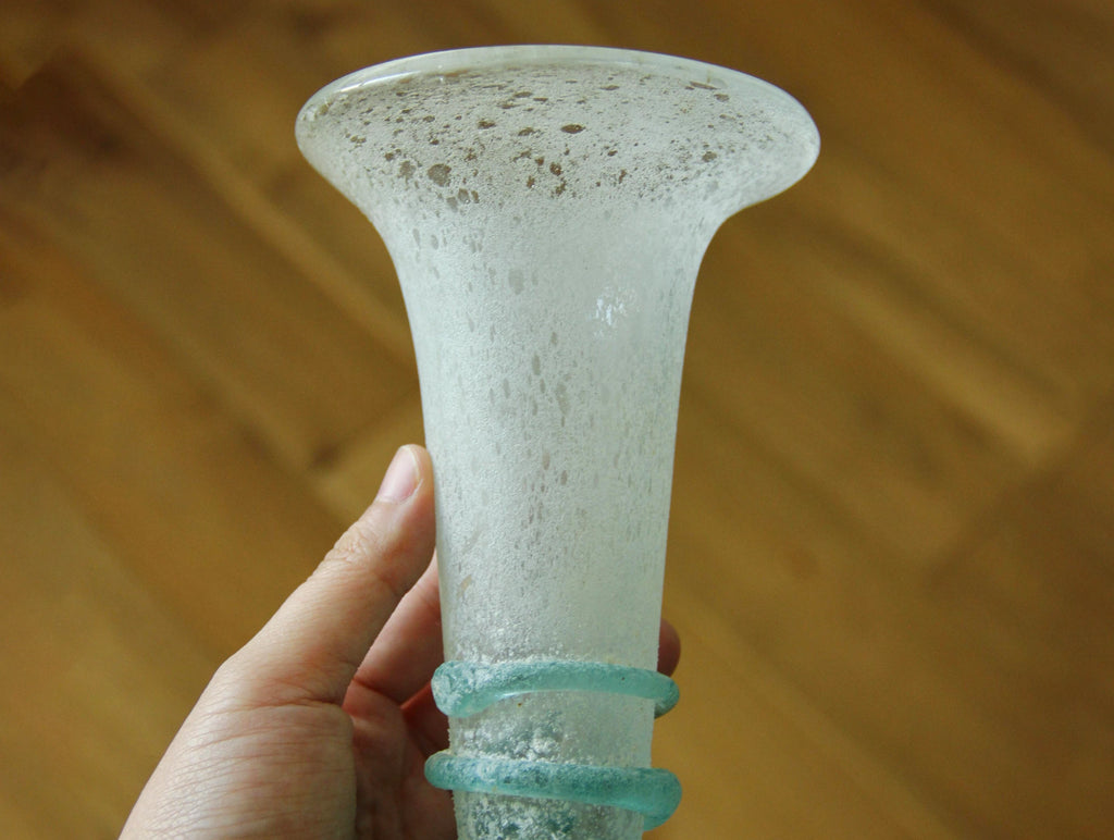 Scavo art glass vase, scale and form